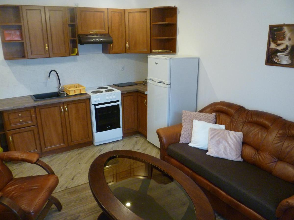 Klimatyczny Domek - Apartamenty & Noclegi Slawecin Extérieur photo
